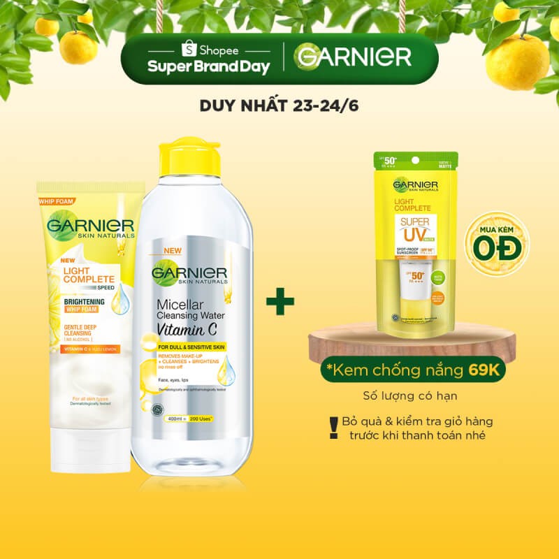 Bộ sản phẩm làm sạch và sáng da Garnier Light Complete Vitamin C