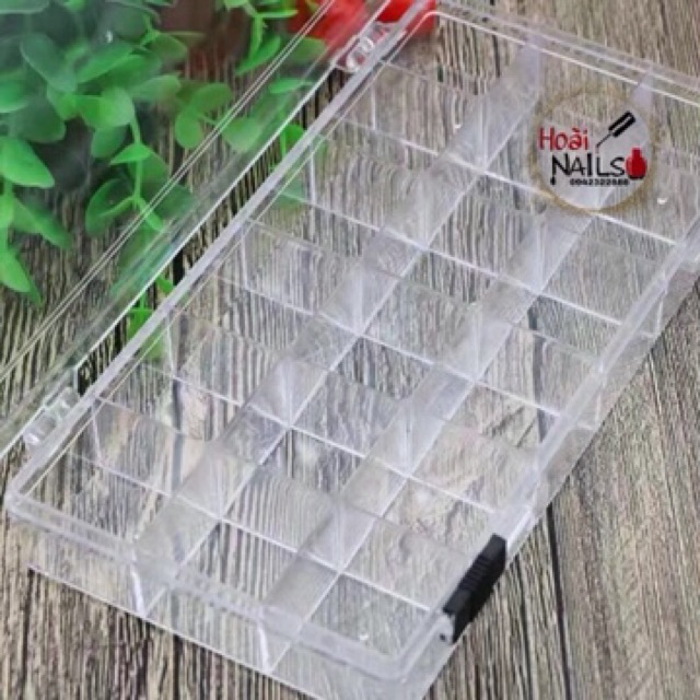 Hộp 18 ngăn khoá gạt - Phụ kiện Nail Giá Rẻ