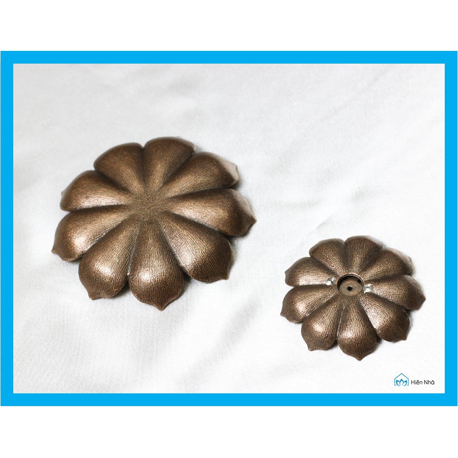 Lư xông trầm hương - Lư đốt trầm hình cánh hoa sen - Hiên Nhà | BigBuy360 - bigbuy360.vn