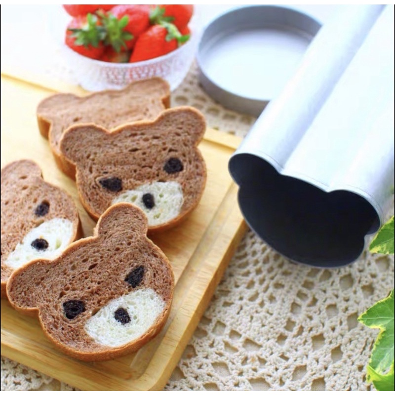Khuôn bánh mì nướng hình gấu và mèo con dễ thương
