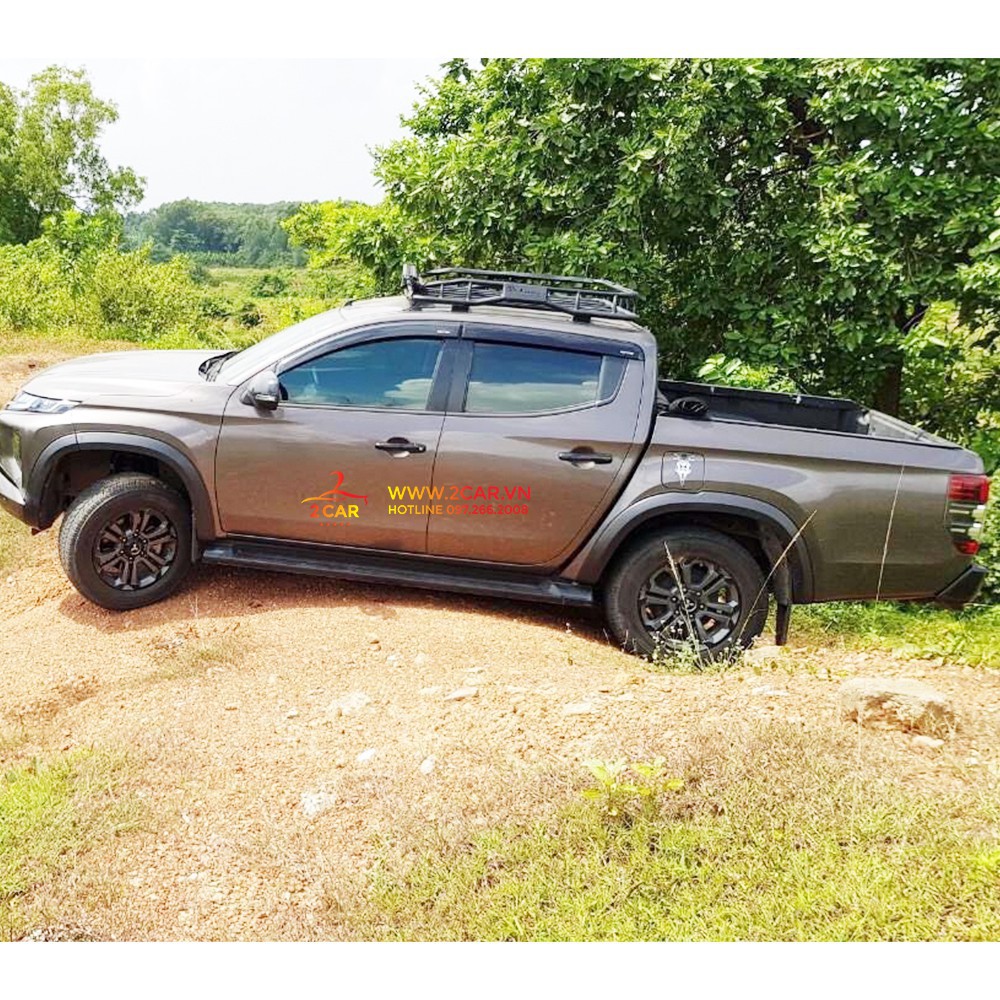 Cua Lốp Mitsubishi Triton 2019