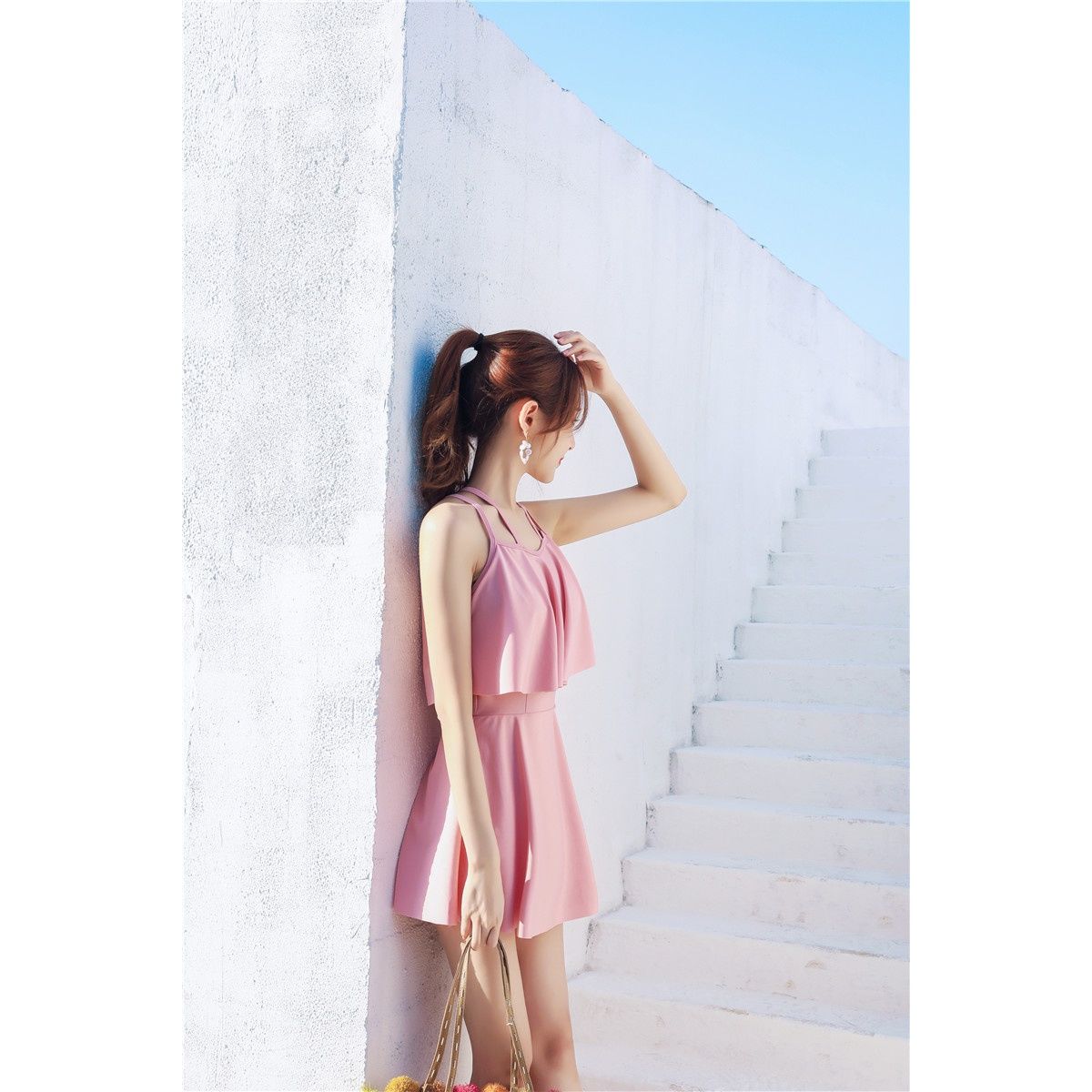 Bộ Đồ Bơi Một Mảnh Phong Cách Hàn Quốc Xinh Xắn Cho Nữ | BigBuy360 - bigbuy360.vn