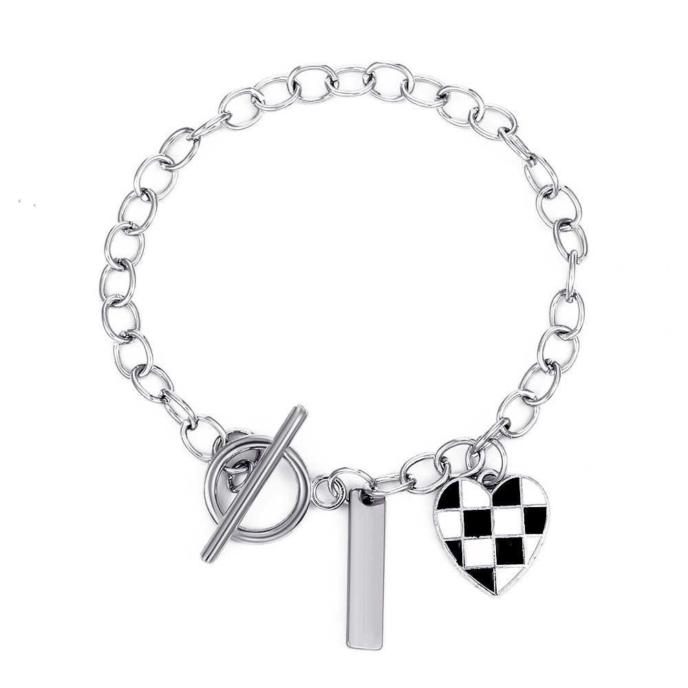 Vòng cổ/ Vòng đeo tay Ahellogirl mặt hình trái tim hoạ tiết kẻ ô phong cách Hàn Quốc thời trang đơn giản cho nữ