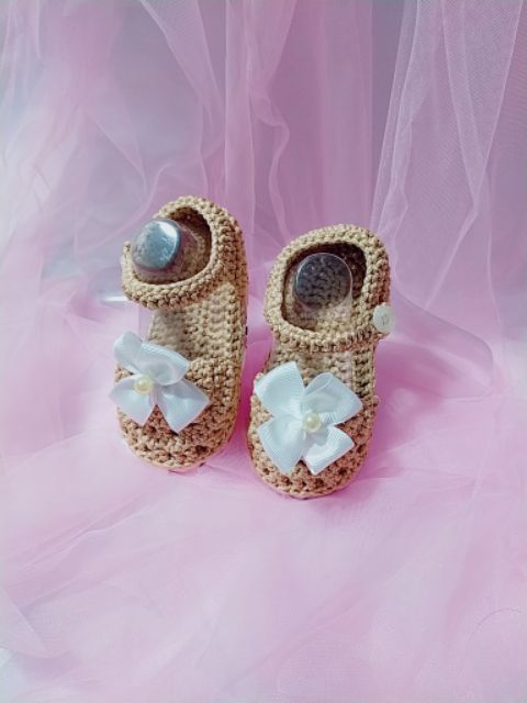 Giày len cho bé có dán đế