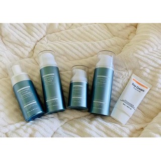 CARECELLA Hydration Basic Set 5 in 1 dưỡng trắng và căng bóng da