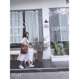 Đầm maxi trắng thắt nơ lưng