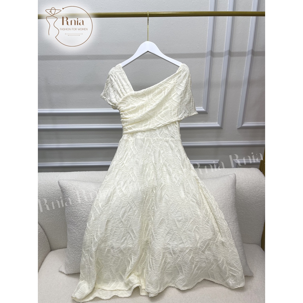 Đầm Vai Lệch Xòe Chất Thun Gân RNIA D2259