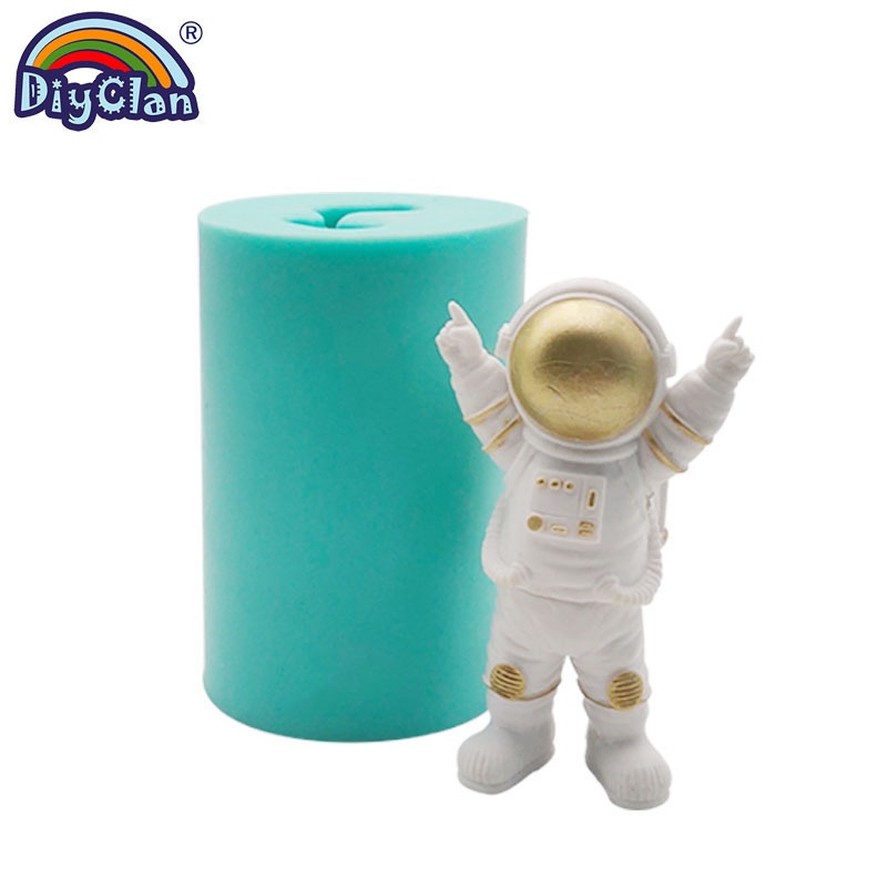 Khuôn Silicone Tạo Hình Phi Hành Gia Hoạt Hình 3D DIY