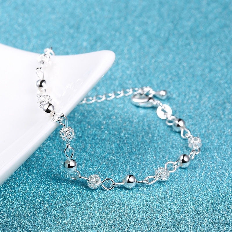 Lắc tay nữ đính hạt tròn dập lỗ phong cách thời trang cho nữ