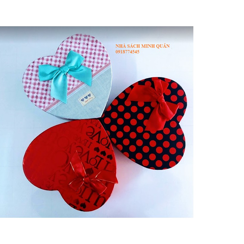 HỘP QUÀ HÌNH TRÁI TIM - kèm túi hạt xốp | BigBuy360 - bigbuy360.vn