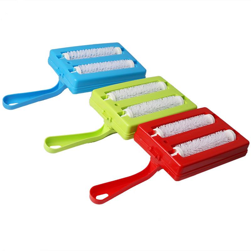 Creative Double Brush Head Carpet Sofa Brush Handheld Sweeper Crumb Dirt Pet Hair Cleaner Roller Home Cleaning Brushes Dust Remover