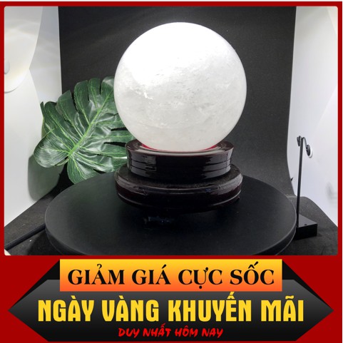 Quả Cầu Đá Thạch Anh TrắngTự Nhiên ( hàng chính hãng tự nhiên 100% , cam kết đổi trả nếu phát hiện hàng lỗi .