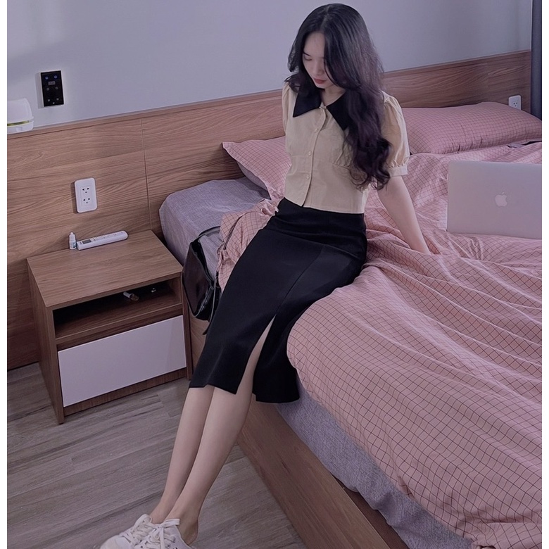 CHÂN VÁY ĐEN XẺ TÀ BÊN + ÁO SƠMI DÁNG NGẮN MÀU BE CỔ ĐEN (ảnh shop tự chụp 100% ạ) | BigBuy360 - bigbuy360.vn