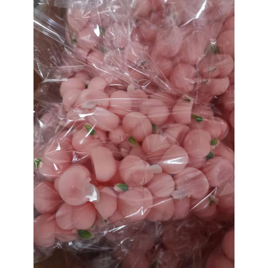 Cute Peach-shaped Squeeze Toy for Stress Relief