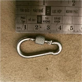 Móc inox vặn ren 4 li