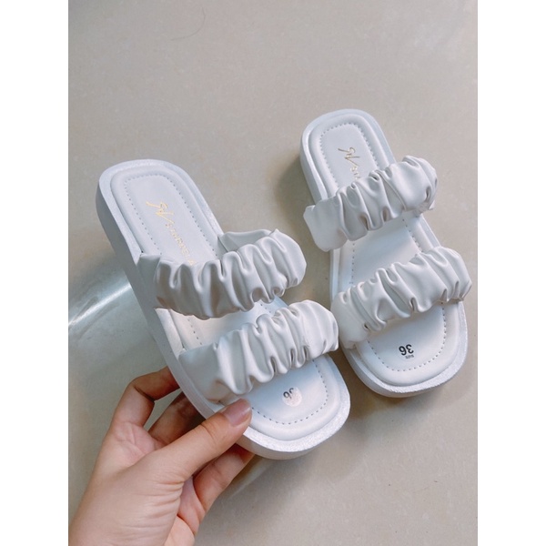Dép nữ 2 quai nhún đế bằng siêu xinh