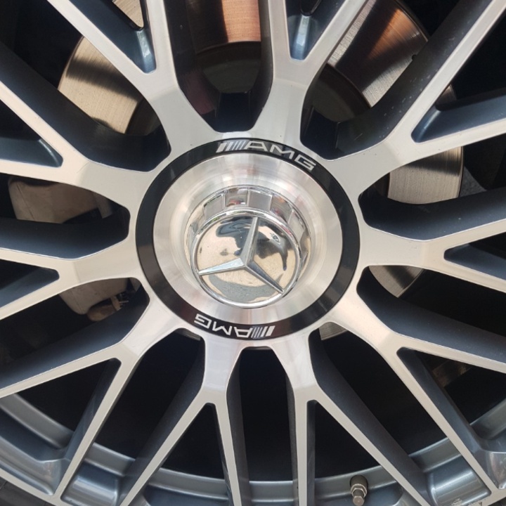 Logo chụp mâm, ốp lazang bánh xe ô tô Maybach AMG BC-1030C - 1 chiếc