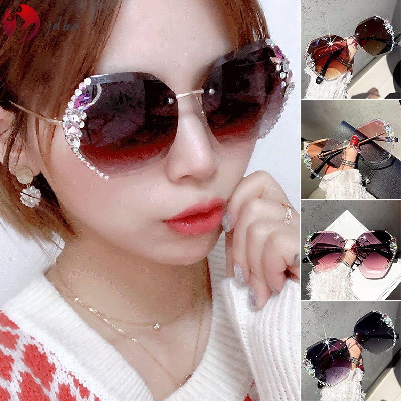 Kính Mát Gọng Tròn Đính Đá Thời Trang Cho Nữ