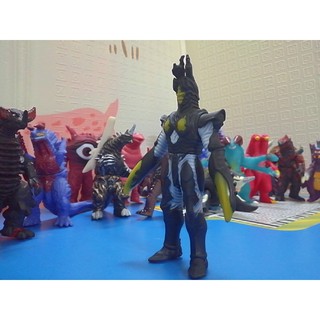 Mô hình Quái vật Hyper Zetton 13cm Kaiju Ultraman Series Siêu nhân điện quang [Đồ Chơi 24/7]