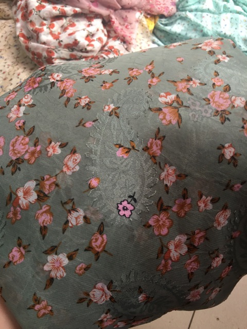 Vải voan hoa nhí cao cấp