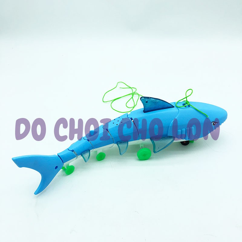 Đồ chơi mô hình con cá mập bằng nhựa chạy pin có đèn nhạc 773