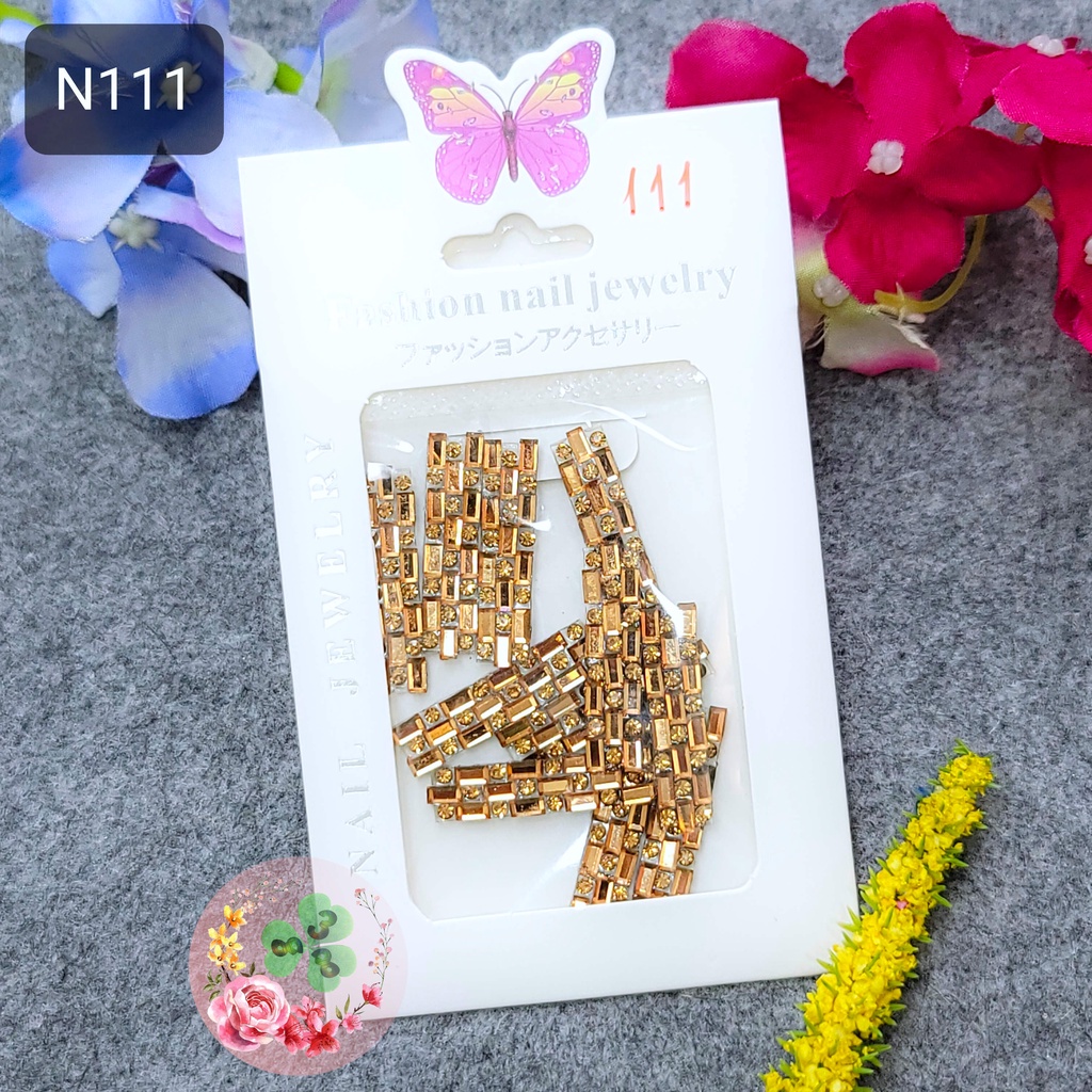 Mã N111 - Set phụ kiện , chuẩn chất lượng, đính dán móng, siêu sang chảnh.