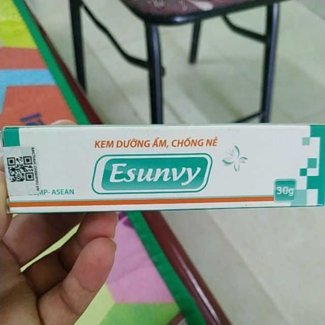 Bộ dưỡng ẩm chống nẻ esunvy