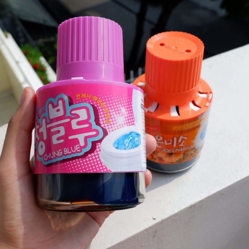 Cốc tẩy bồn cầu Hàn Quốc khử mùi diệt khuẩn, hương ngàn hoa