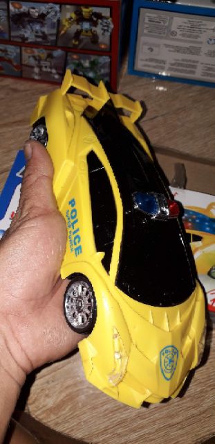 Xe mô hình chạy PIN có nhạc và đèn Led rất đẹp (tặng kèm PIN)