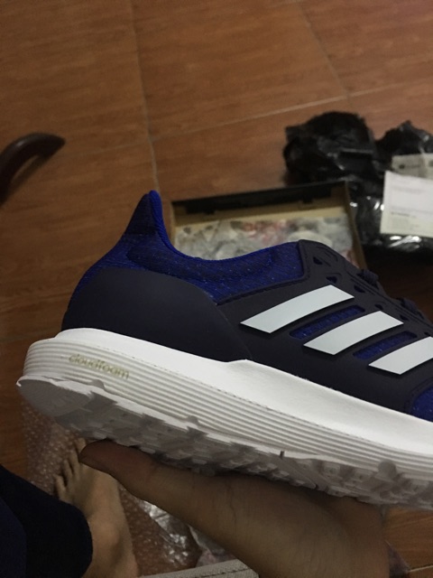 Giày adidas cloudfoam chính hãng mới 100%