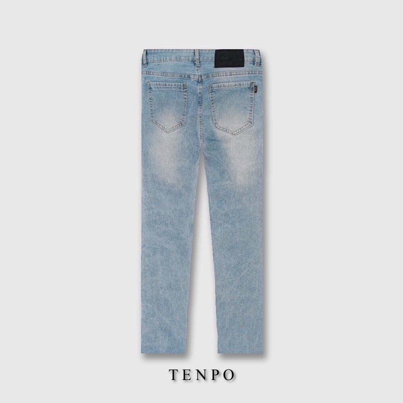 Quần jean nam TENPO kiểu dáng slimfit vải denim | Quần xanh trơn cắt gấu