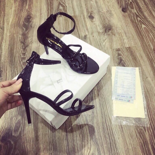 Sandal Bích Phương " Bùa Yêu"