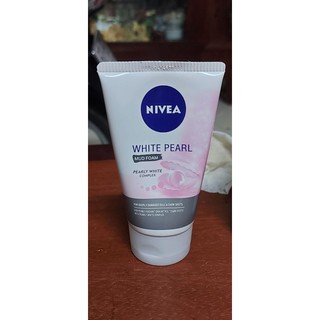 Sữa rửa mặt Nivea White Pearl ngọc trai 100g -Thái Lan
