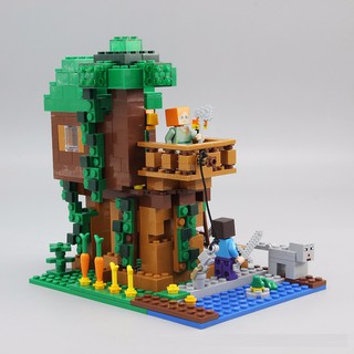 Khối lắp ghép ngôi nhà trên cây phong cách Minecraft