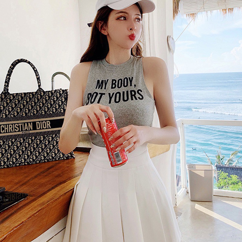 Áo Croptop sát nách cổ tròn hoạ tiết chữ cho phái nữ