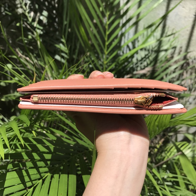 Ví đựng tiền và card