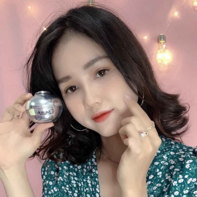 Face lười dưỡng trắng