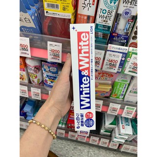 Kem đánh răng White & White Nhật Lion 150g