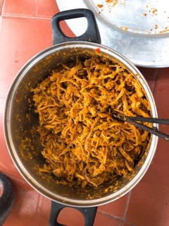 thịt lợn giả bò khô