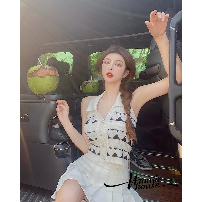 Áo dệt kim nữ sát nách cổ bẻ tiết trái tim gợi cảm thời trang