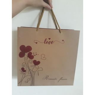 TÚI GIẤY ĐỰNG QUÀ 27 x 11 x 27 ( cm )