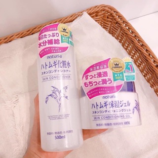 Kem dưỡng và nước hoa hồng ý dĩ Naturie Hatomugu Nhật Bản