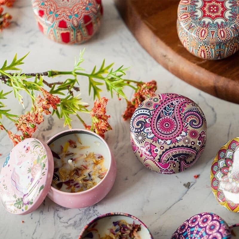 Nến thơm hũ thiếc nến khử mùi sáp nến thơm phòng nguyên liệu từ thiên nhiên họa tiết nhiều màu xinh xắn SF1391