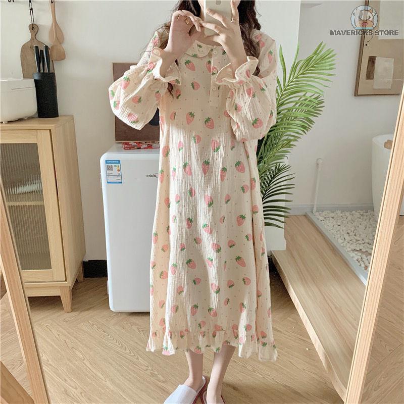 Đồ ngủ tay dài in hình quả dâu dễ thương phong cách Hàn Quốc cho nữ