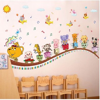 Decal dán tường mẫu đàn thú vui vẻ