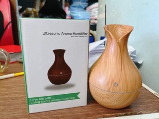 máy xông tinh dầu vân gỗ Aroma