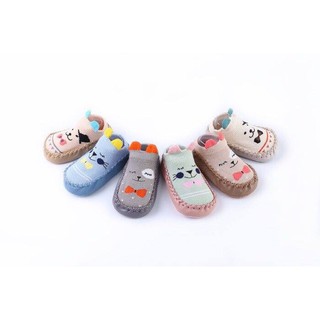GIÀY TẤT CÓ ĐẾ DA CHO BÉ CỰC DỄ THƯƠNG.