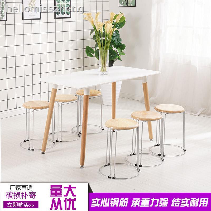 Ghế Đẩu Bằng Nhựa Và Gỗ Thiết Kế Giản Dị Tiện Dụng | BigBuy360 - bigbuy360.vn