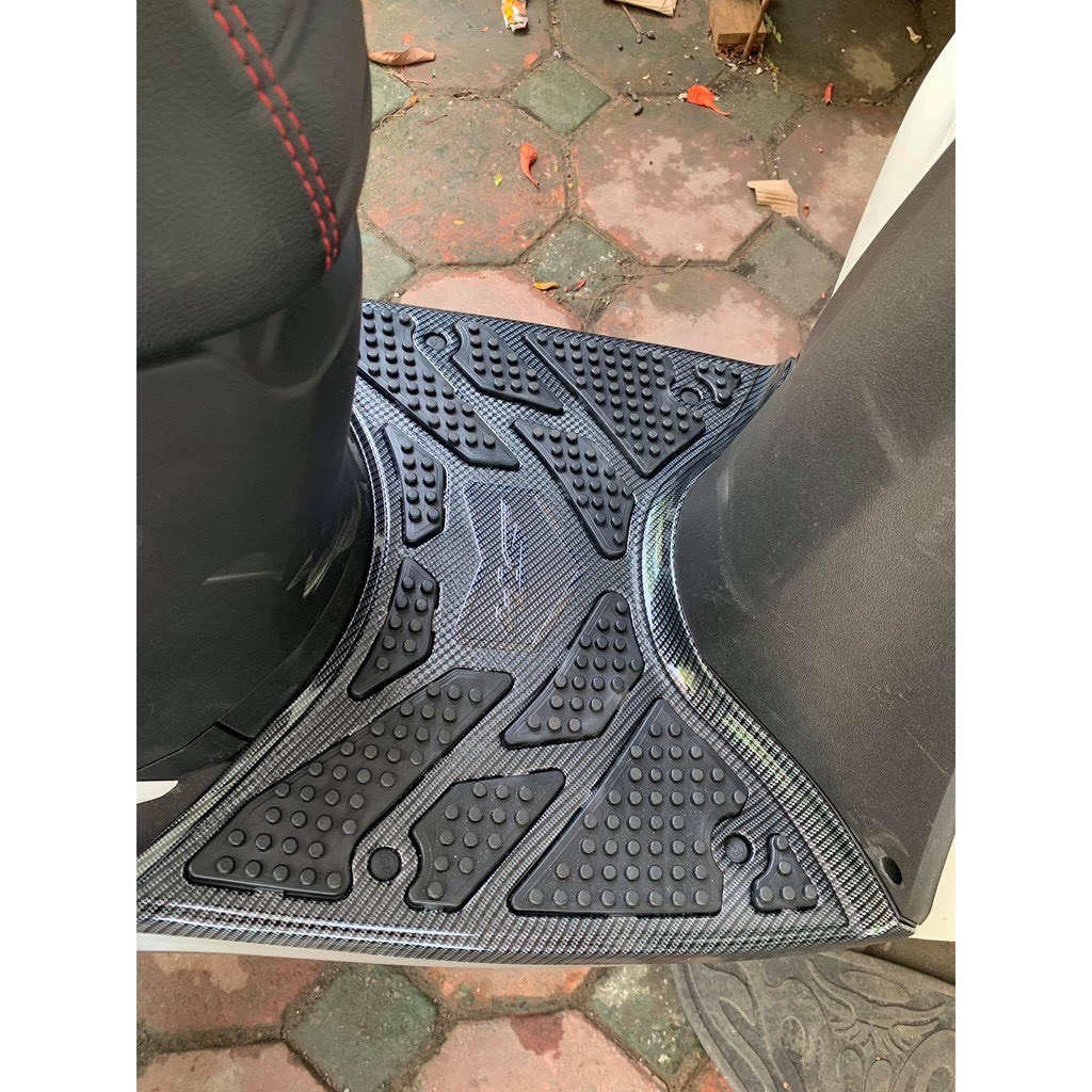 Thảm Để Chân Sh 2017 -2019 Carbon Chính Hãng