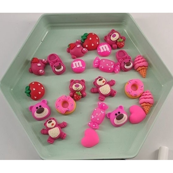 Set 10 charms màu hồng đậm gấu dâu tây để trang trí DIY ốp điện thoại, gương, cặp tóc...